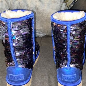 Uggs glitter blue